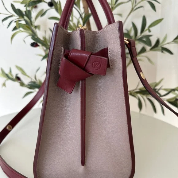 Cuir Plume Very Tote - Picture 13 of 16